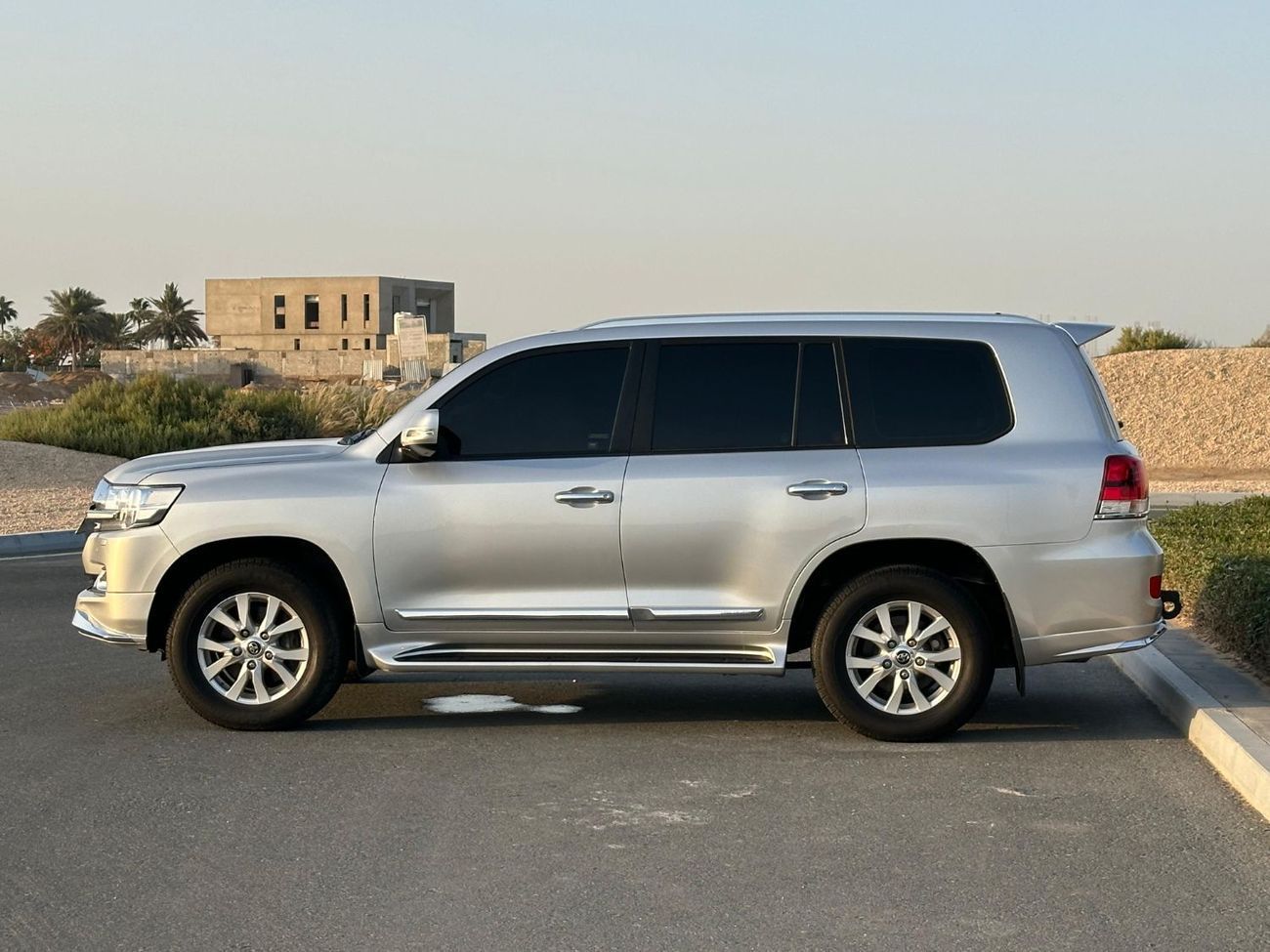 Toyota Land Cruiser GXR 4.0L (271 HP) 4WD