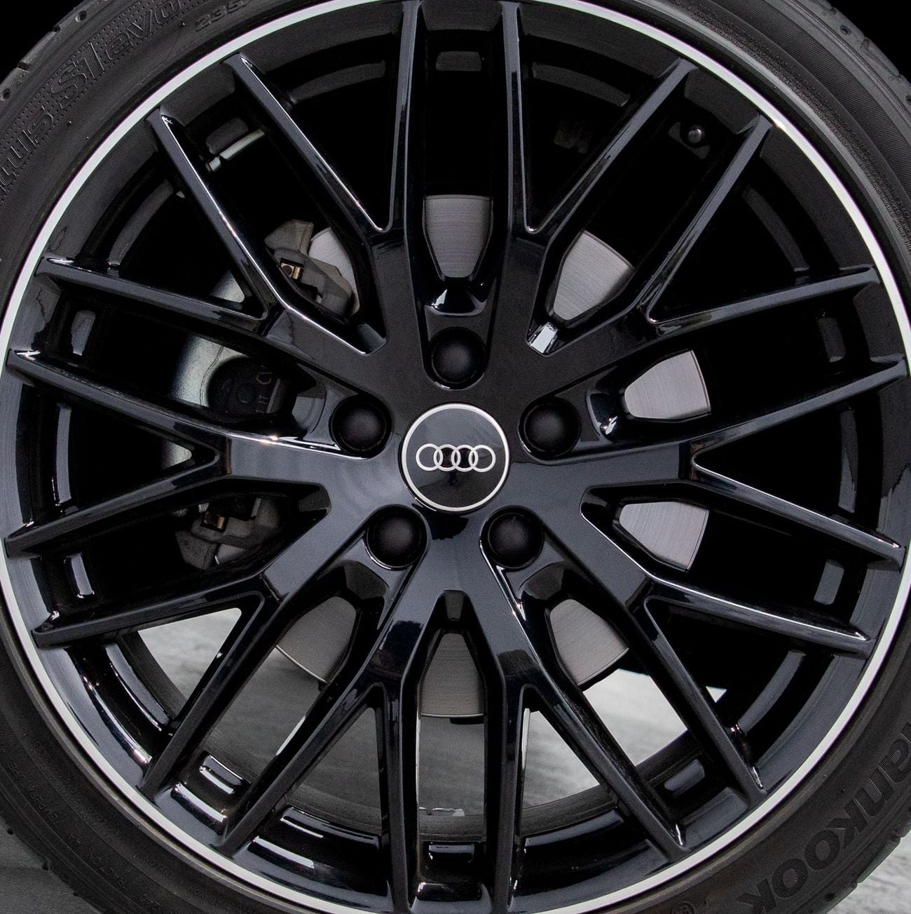 أودي Q2 35 TFI S-Line