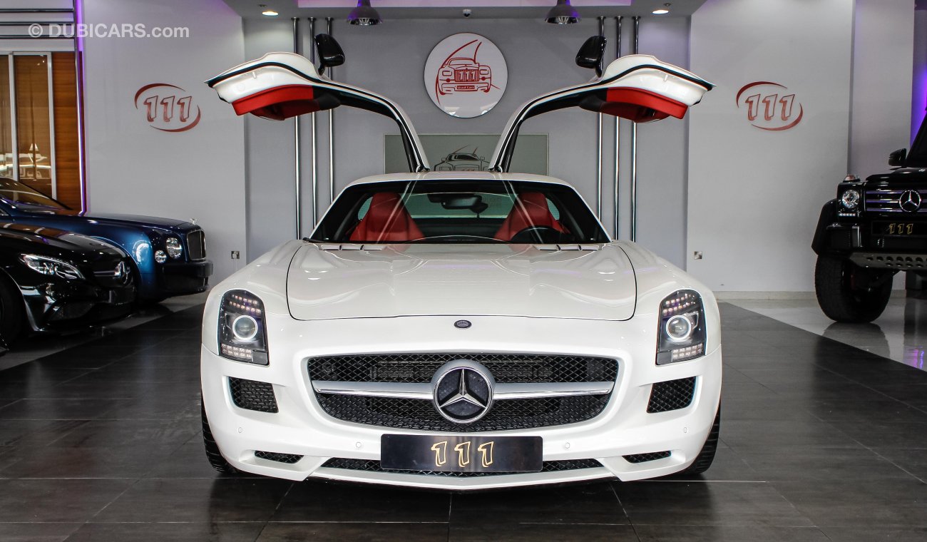 Mercedes-Benz SLS AMG