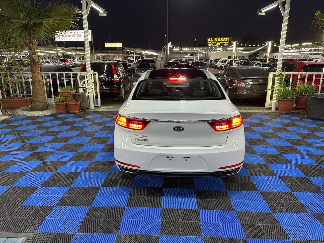 Kia Cadenza 3.3L V-6 DI, DOHC, VVT, 290 л.с.