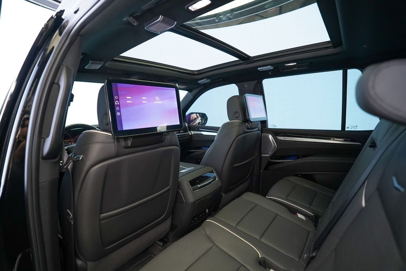 Cadillac Escalade Premium Luxury 6.2L 4WD