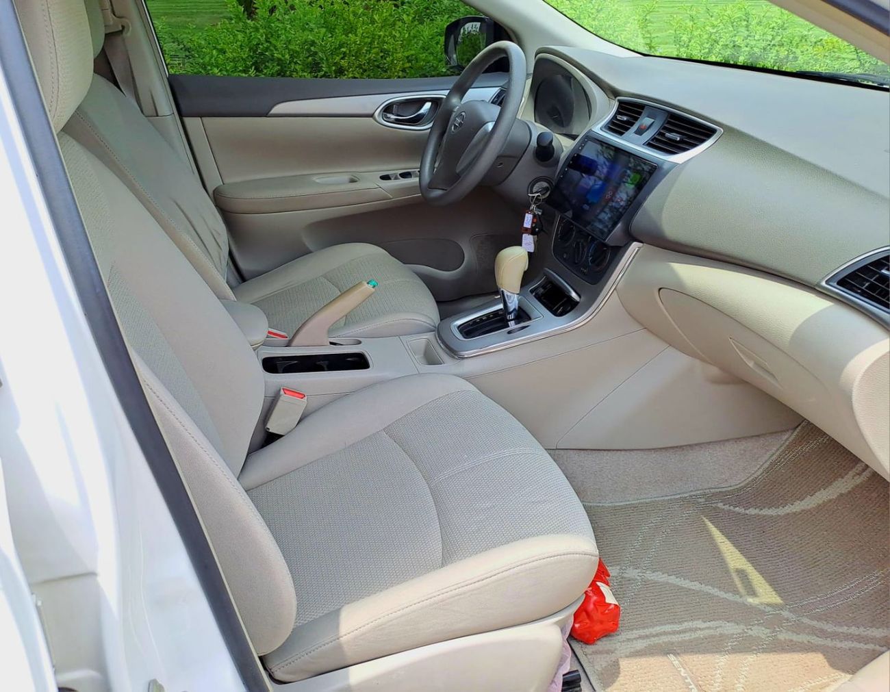 نيسان سنترا SV 1.6L (110 HP)