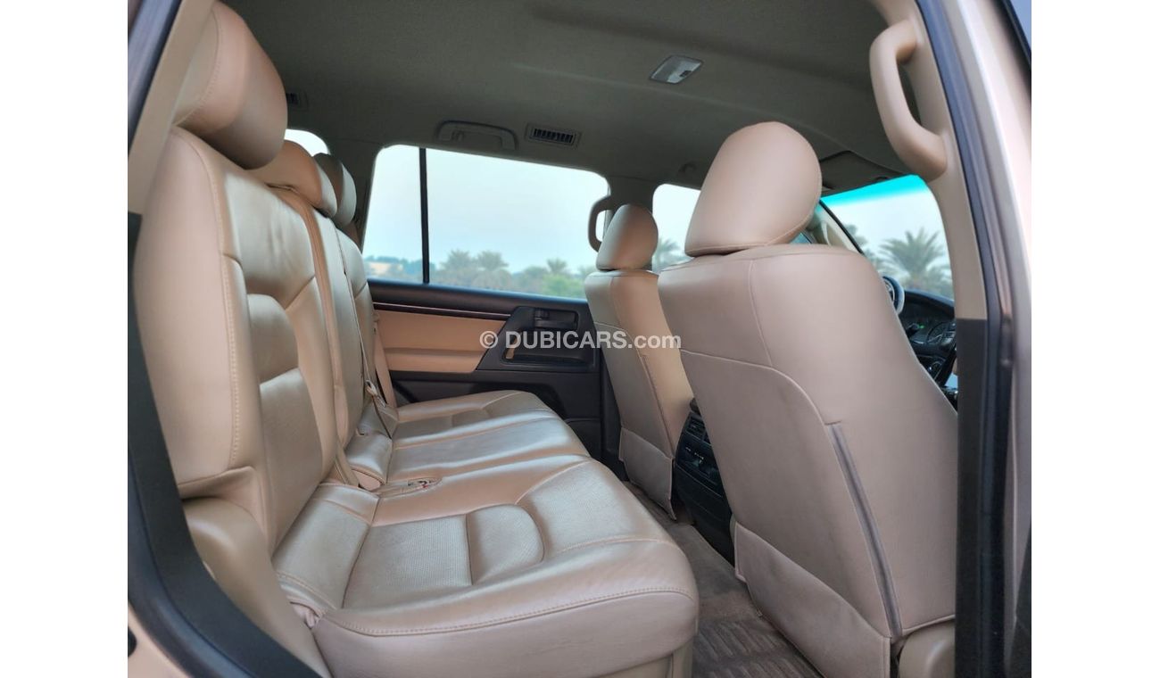 Toyota Land Cruiser GX.R V6