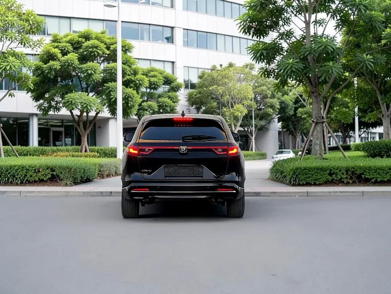 هوندا HRV 1,120 P.M | EX GCC Specs under warranty original paint