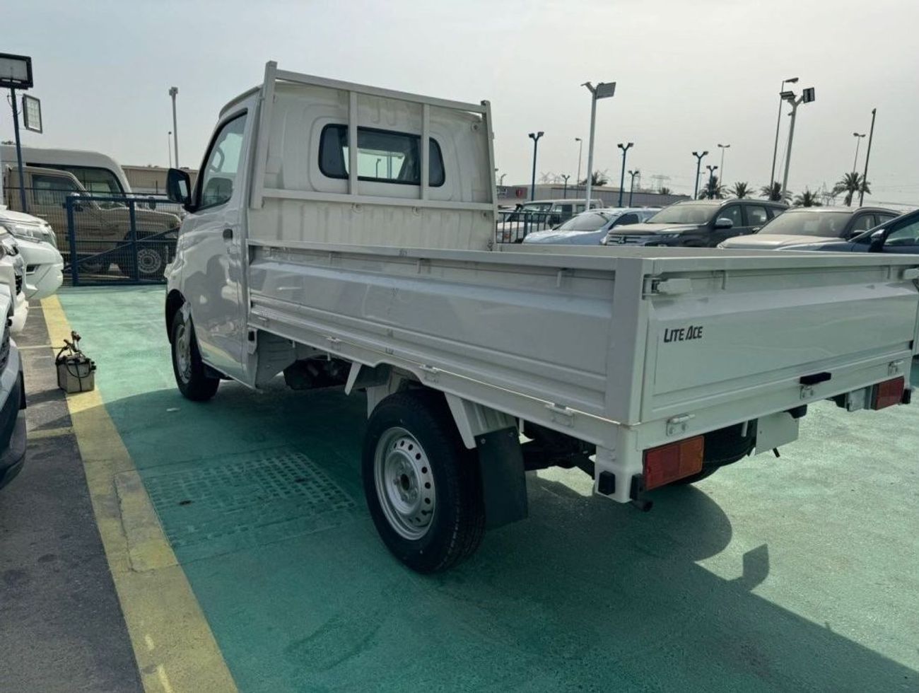 تويوتا لايت آيس 1.5L PETROL PICK UP 2025