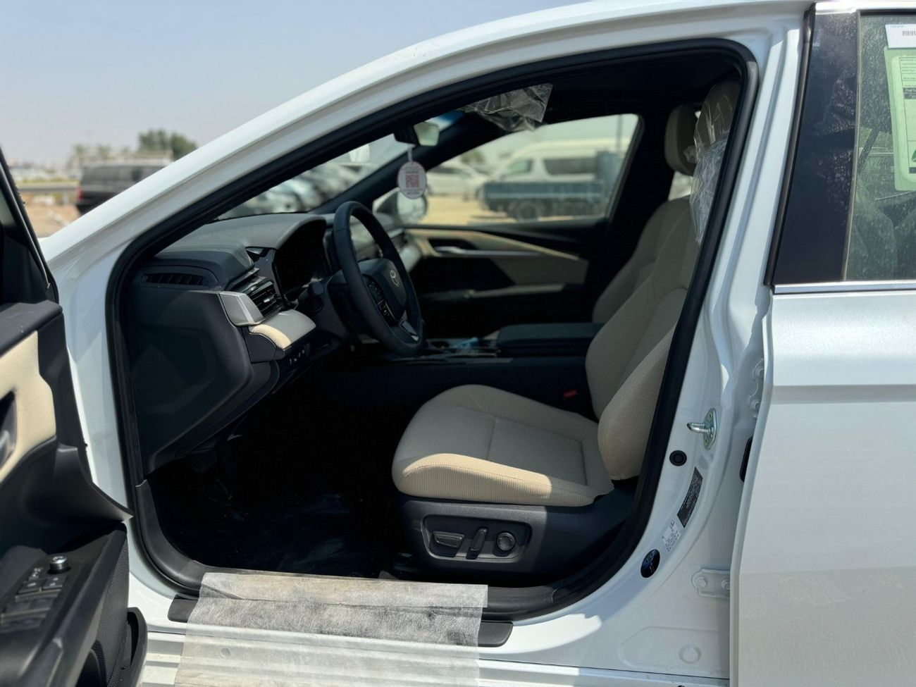 Toyota Camry TOYOTA CAMRY E PLUS 2025 GCC 2.5L