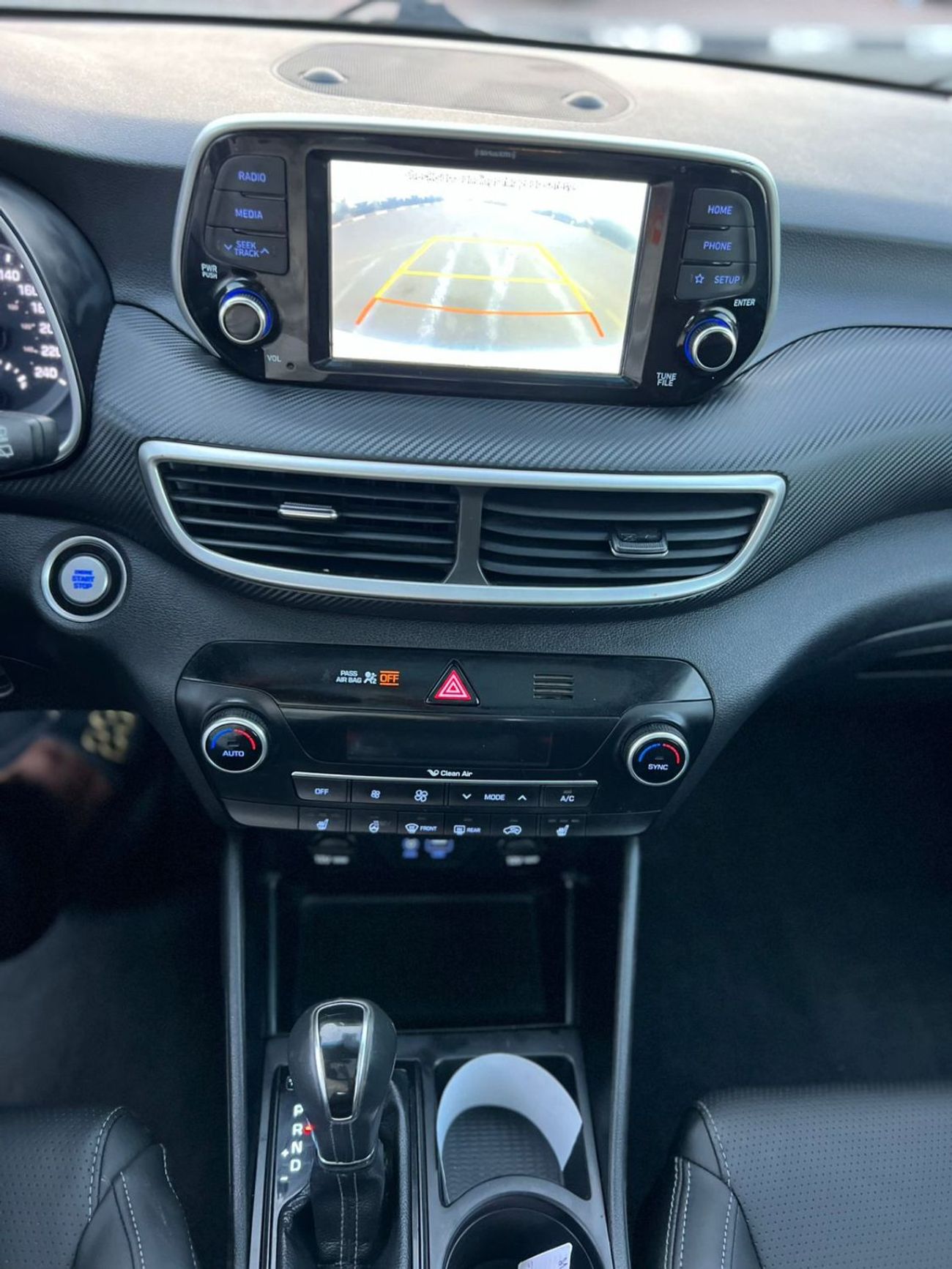 Hyundai Tucson 2019 Hyundai Tucson Full Option 2.4L V4 - AWD 4x4 - Rear Camera - Leather Seat - Panoramic Sunroof