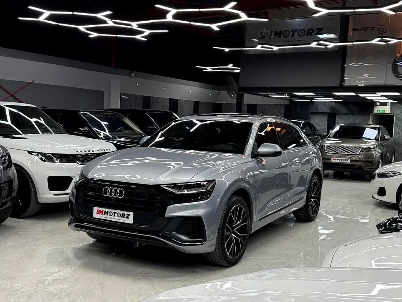 Audi Q8 55 TFSI S-LINE