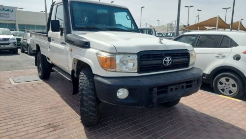 تويوتا لاند كروزر بيك آب SC 4.2L DIESEL (1HZ) MANUAL TRANSMISSION