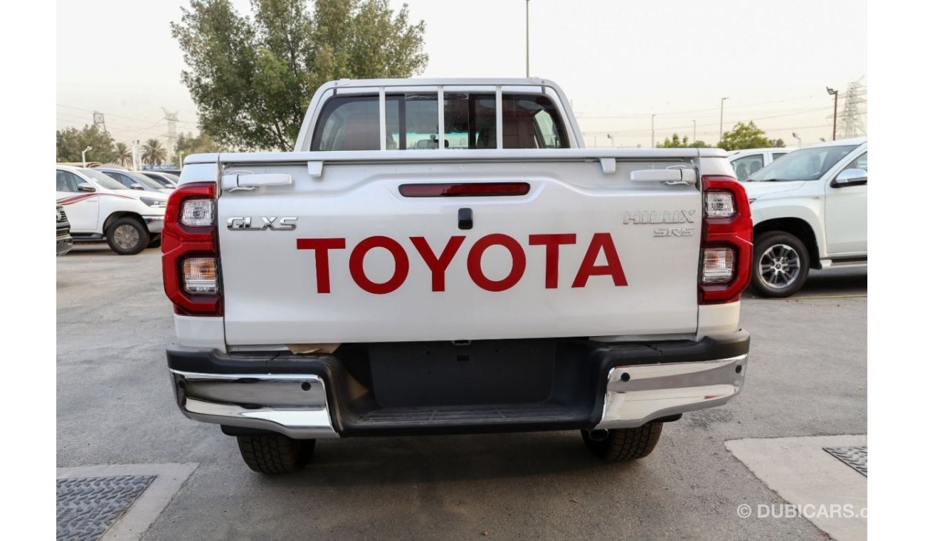 تويوتا هيلوكس Toyota Hilux 4X4 Double cabin 2.4L Diesel SR5 Automatic