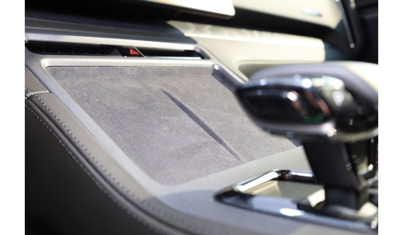 ROX 01 ROX-01 VIP PLUG-IN HYBRID 1.5L Petrol Turbo Engine Electric Range 235KM_Black