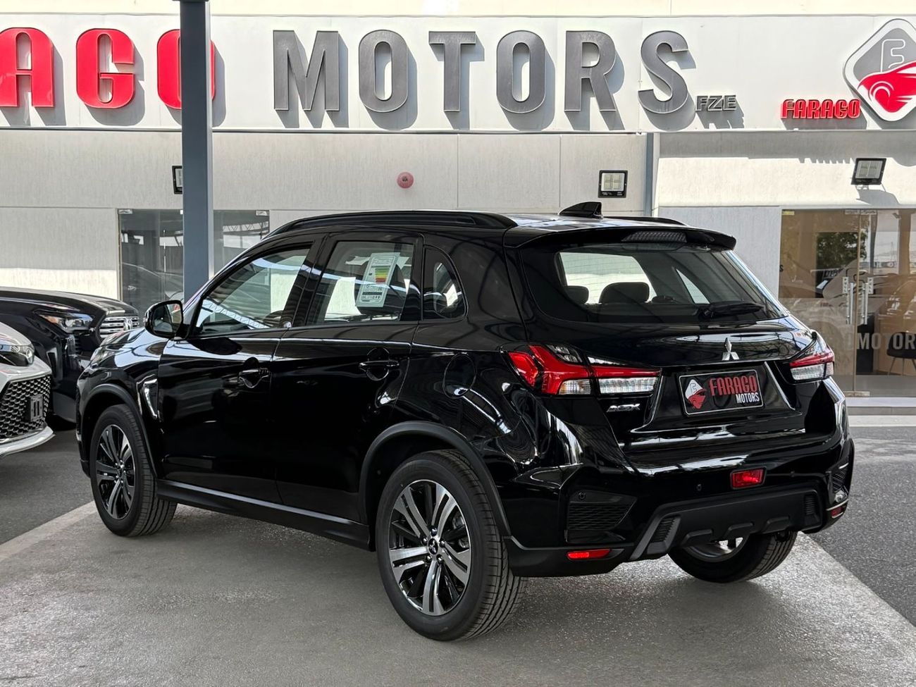 Mitsubishi ASX ASX LUXURY 2.0 4WD **EXPORT ONLY**التصدير فقط خارج الخليج***