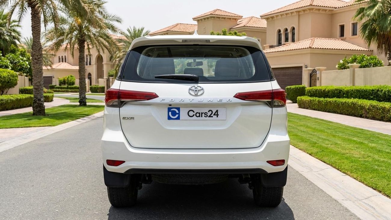 Toyota Fortuner, фото 4