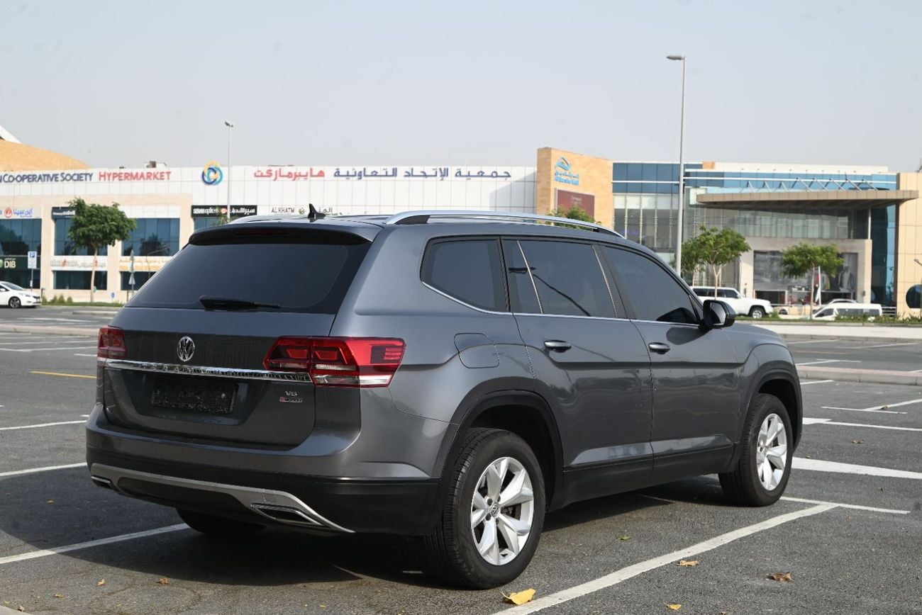 Volkswagen Teramont S Trendline 3.6L - 0% DP - GCC SPECS - VOLKSWAGEN TERAMONT 4WD - FIRST OWNER