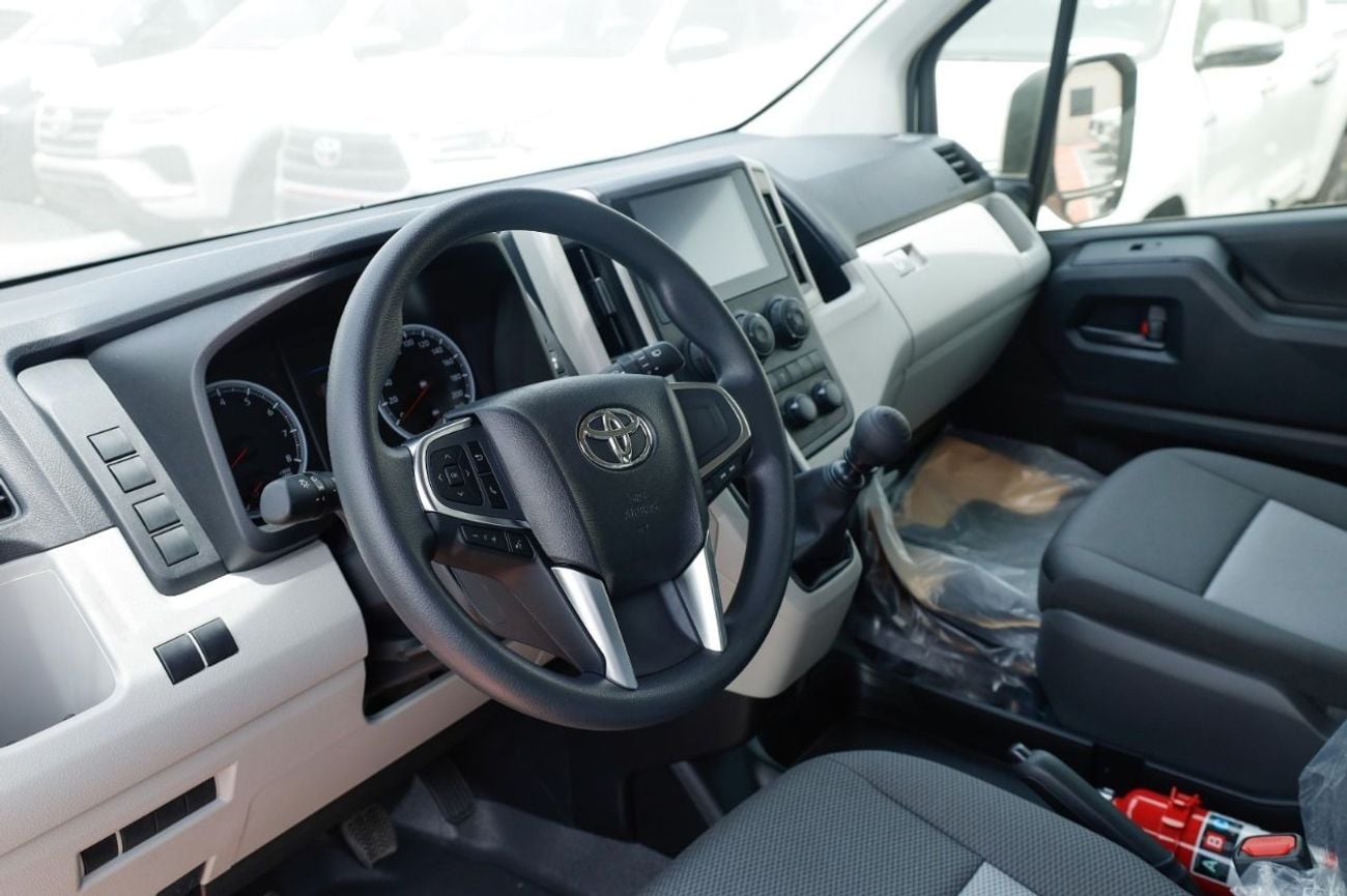 Toyota Hiace DX 2026 TOYOTA HIACE DX  3.5L MT OMAN  13 SEATS