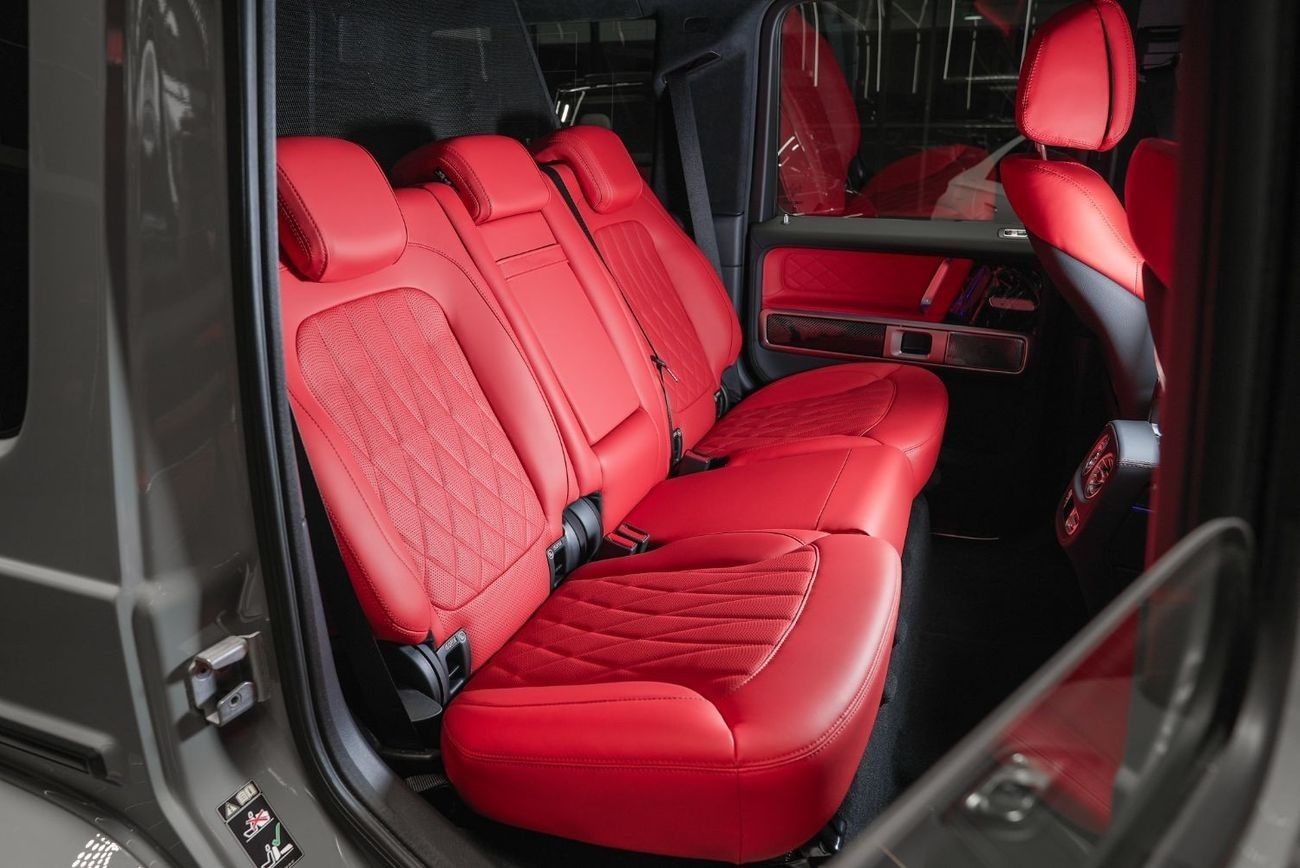 Mercedes-Benz G 63 AMG (GCC) Double Night Package / Full Carbon Fiber / + 10% For local Registration