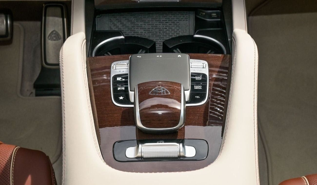 مرسيدس بنز GLS 600 Mercedes Benz GLS 600 Maybach 4Matic | with E-Active Body Control Fully Loaded | 2023