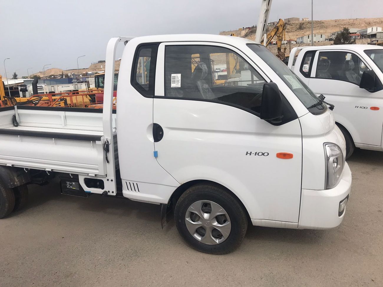 Hyundai H 100 H100 Super Cab Cargo Truck