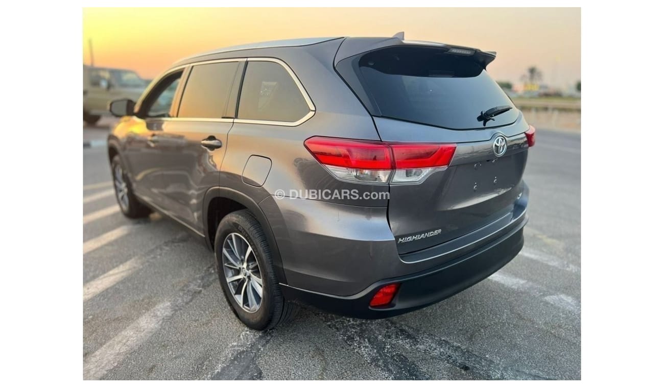 Toyota Highlander *Offer*2019 Toyota Highlander XLE 3.5L V6 Full Option - UAE PASS