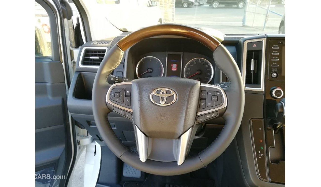 Toyota Granvia 7 Seats 2.8L Diesel full option