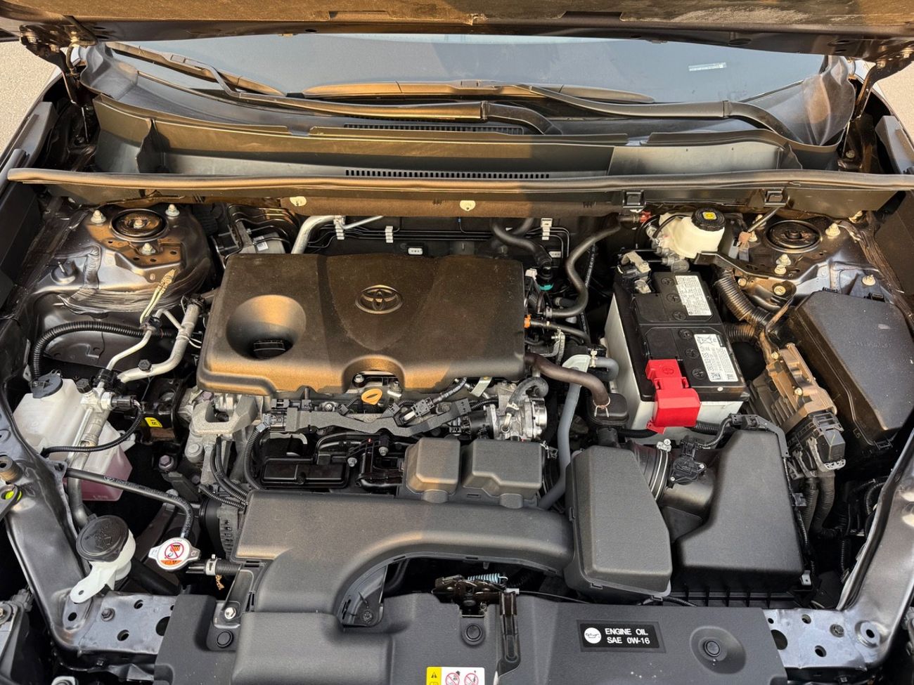 Toyota RAV4 2022 TOYOTA RAV4 XLE 4x4 FULL OPTIONS IMPORTED FROM USA