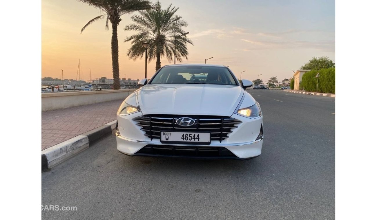 Hyundai Sonata Mid option