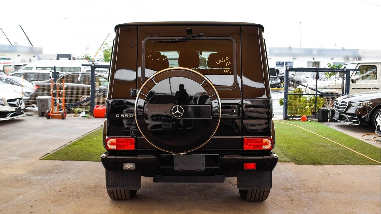 مرسيدس بنز G 550