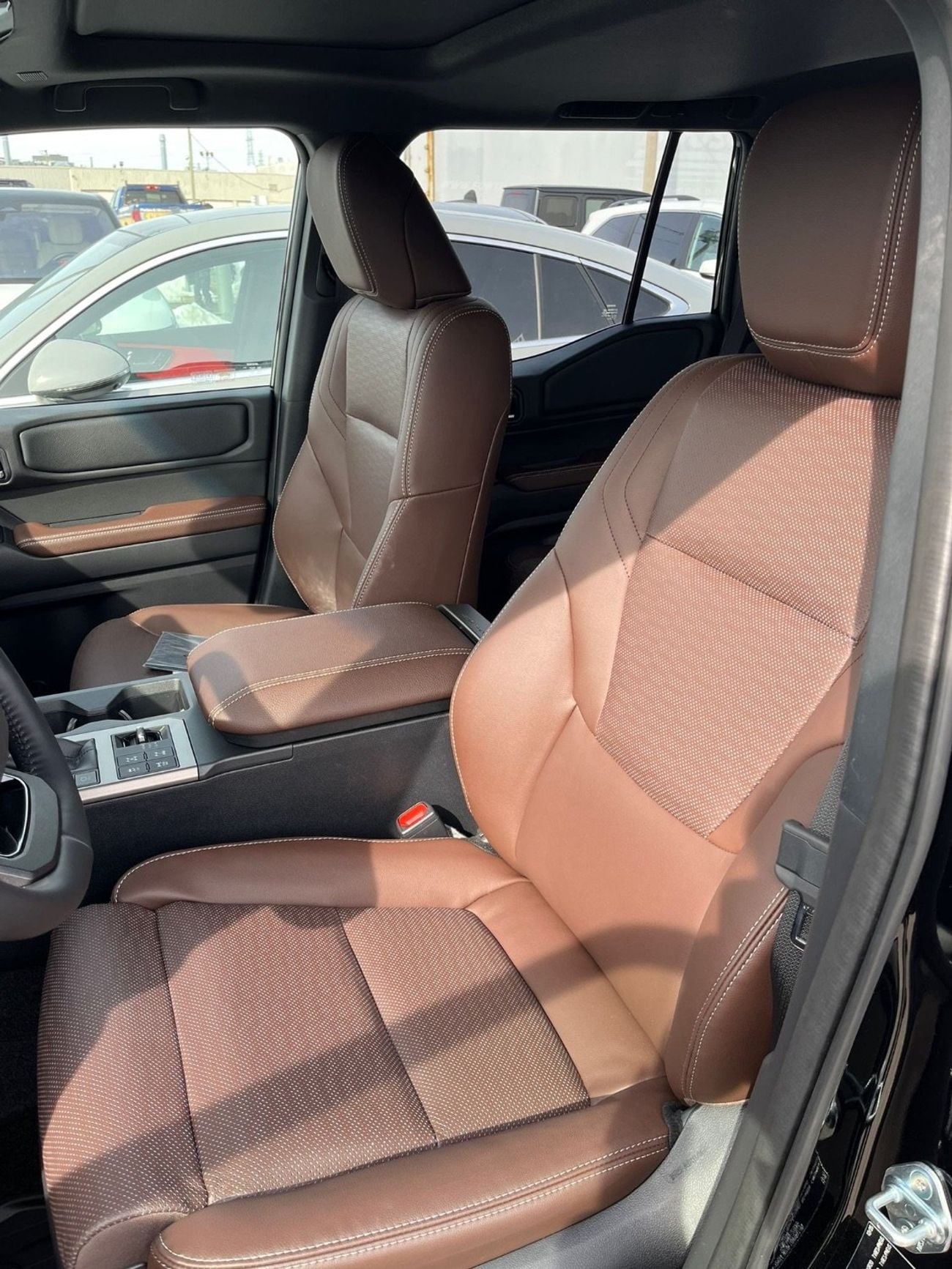 تويوتا برادو 26/26 PREMIUM HYBRID MAX