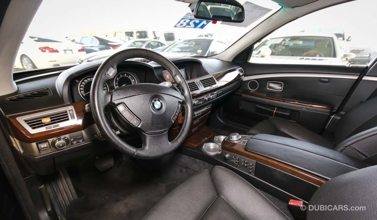 BMW 750Li i