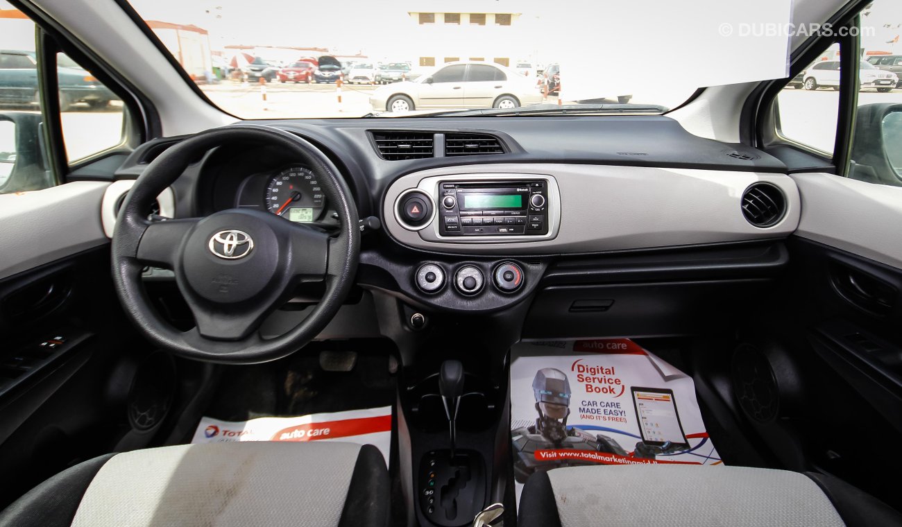 Toyota Yaris S