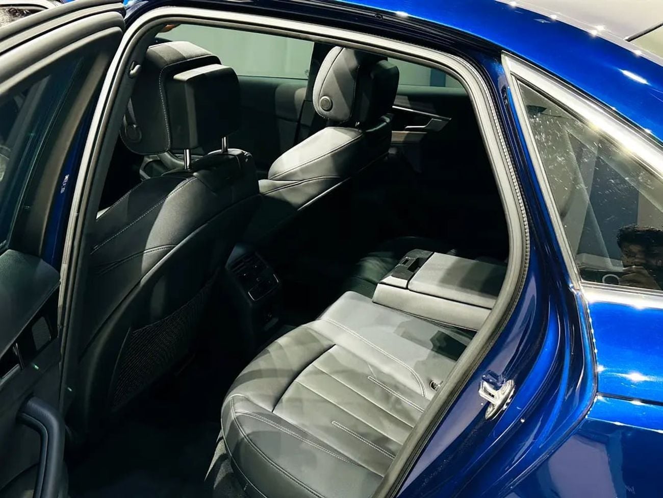 Audi A4 sDrive 20i 35 TFSI 1.4L