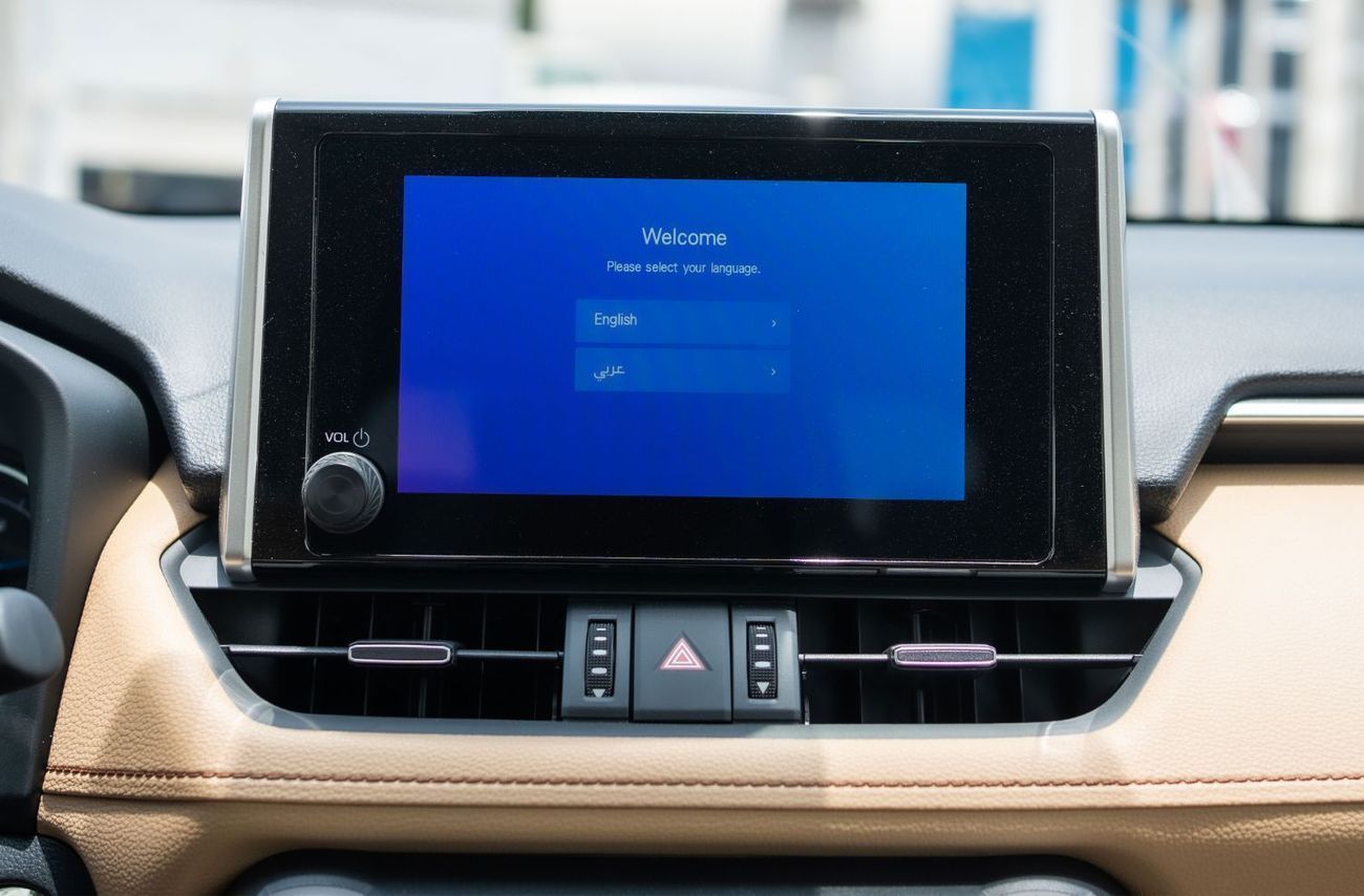 تويوتا راف ٤ 2025 Toyota Rav4 Limited 2.5L AT Hybird (White)