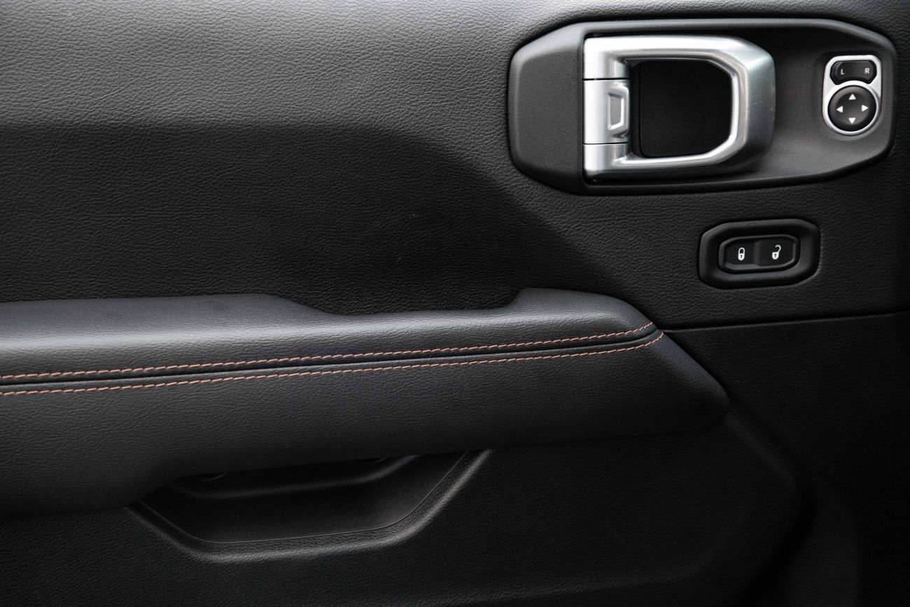 Jeep Gladiator Gladiator Sand Runner | 3,134 P.M | 0% Downpayment | Jeep Warranty!