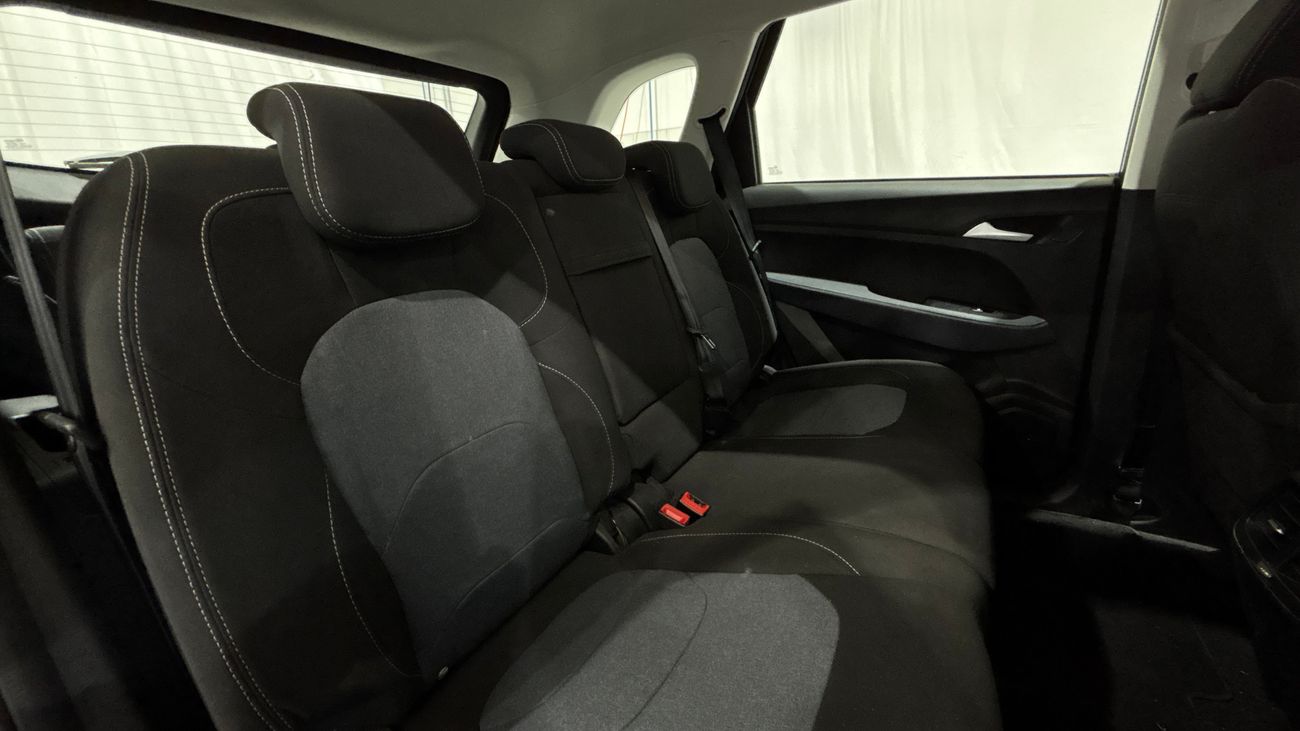 Chevrolet Captiva 2023 LS | AED 674/Month | 0 DP | 30 Day Return | Warranty | Service History