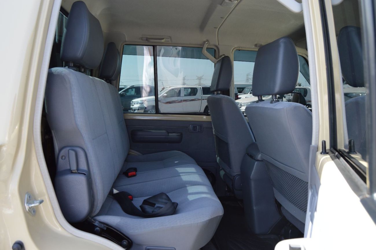 تويوتا لاند كروزر بيك آب GX.L Double cabin