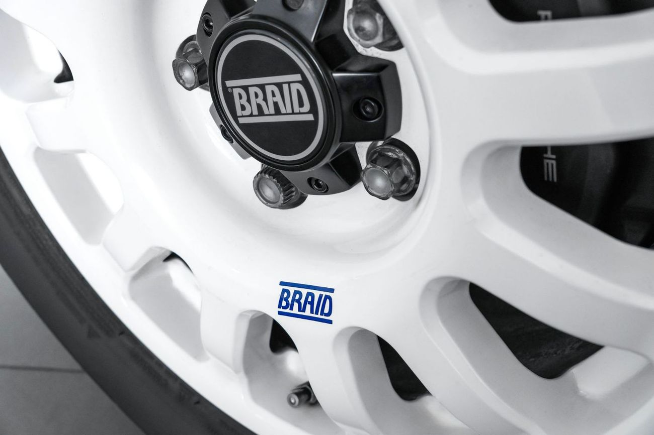 Porsche 911 2007 Porsche 997 Carrera 4 Dakar /  Manual / Full Modifications