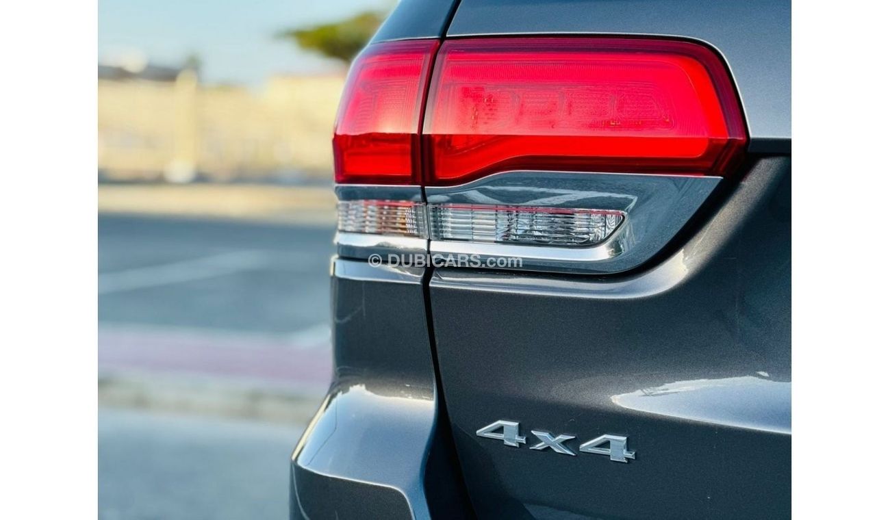 Jeep Grand Cherokee 1150 PM || GRAND CHEROKEE LIMITED 3.5L V6 || ORIGNAL PAINT || GCC || WELL MAINTAINED