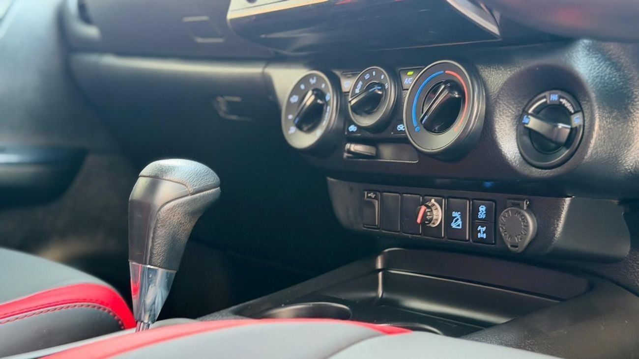 Toyota Hilux MODIFIED TO GR SPORTS | LEATHER SEATS | AUTOMATIC TRANSMISSION | POWER SEATS | RHD | 2800cc | 2022 |