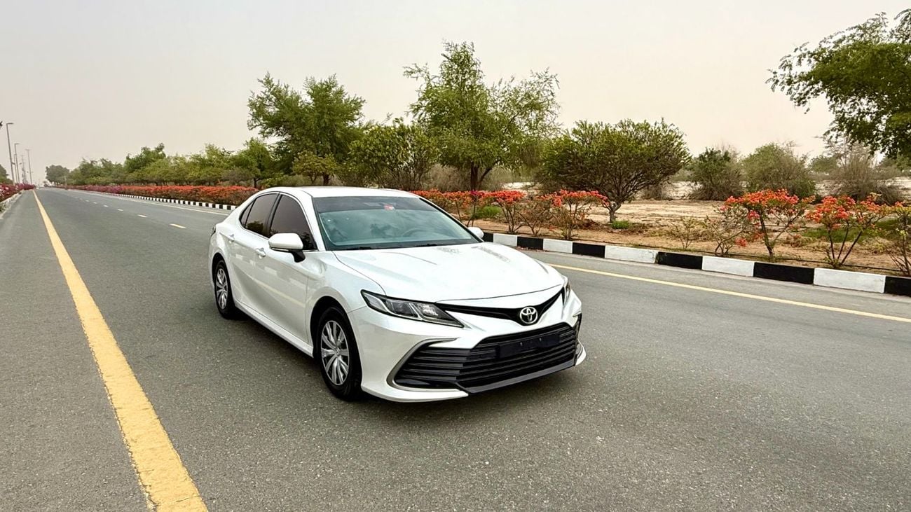 Toyota Camry S 2.5L (181 HP)