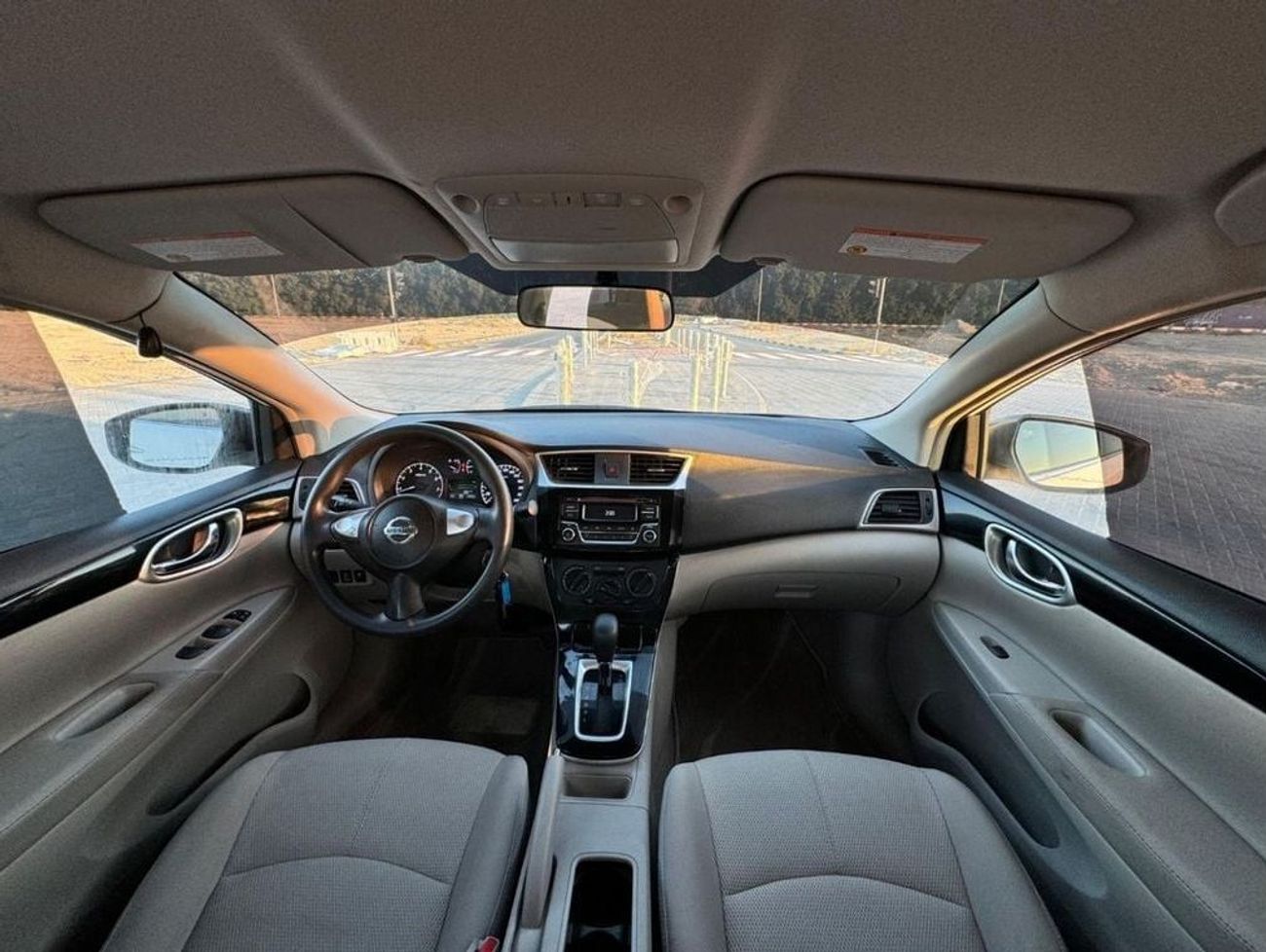 نيسان سنترا LE 1.6L