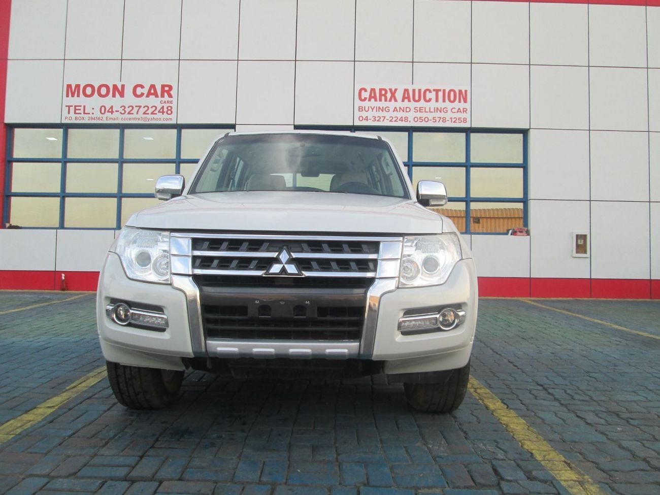ميتسوبيشي باجيرو GLS M/L DIAMOND GLS Base 3.5L (7 Seater)