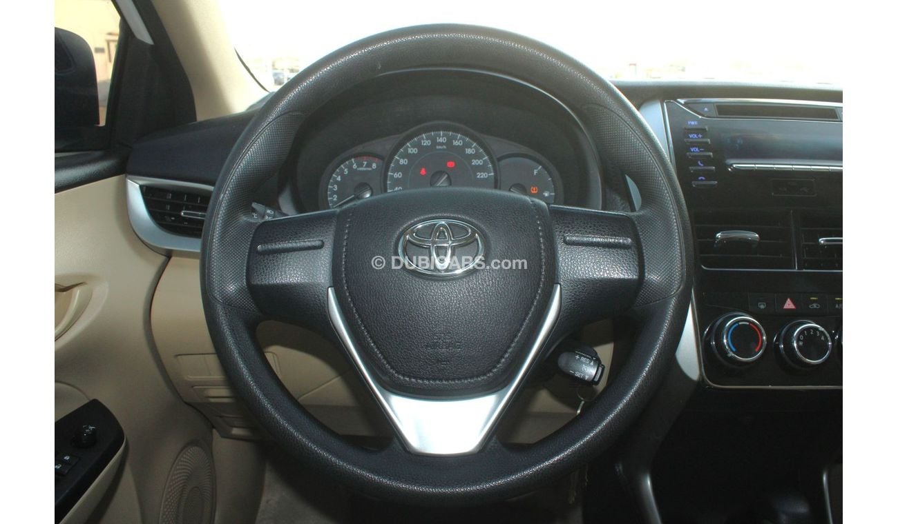 تويوتا يارس تويوتا ياريس 2020 خليجي بحاله ممتازة