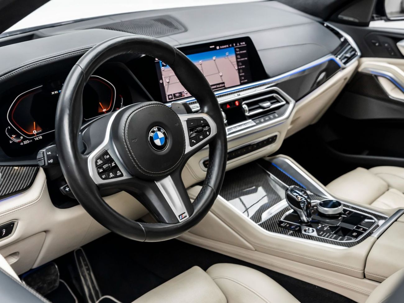 BMW X6 M50i 4.4L 2020 BMW X6 M50i, BMW Warranty + Service Contract, Low KMs, GCC