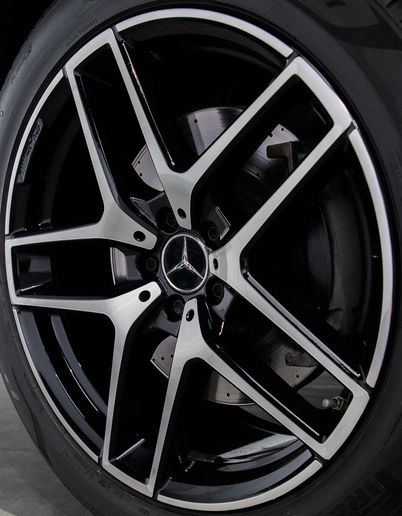 مرسيدس بنز GLE 43 AMG ستاندارد