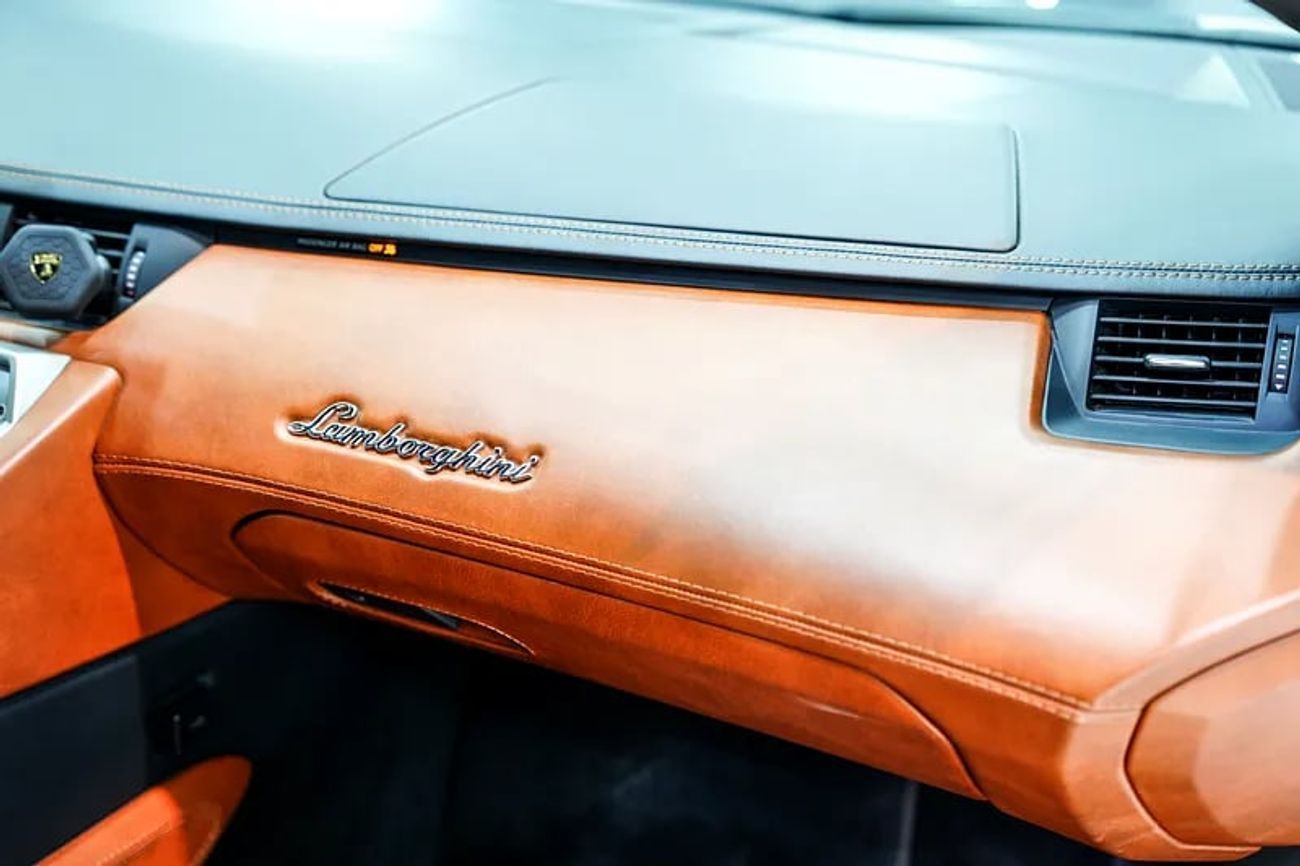 لامبورغيني أفينتادور S Coupe