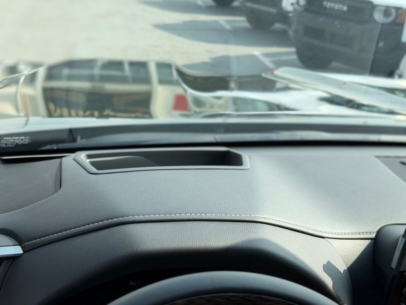 لكزس LX 600 Lexus LX 600 || Signature || 2026