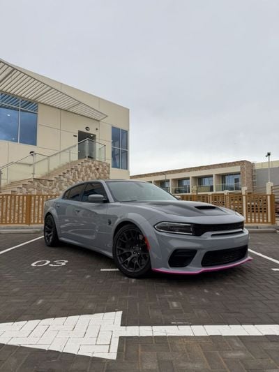 Dodge Charger SRT Hellcat 6.2L (717 HP)