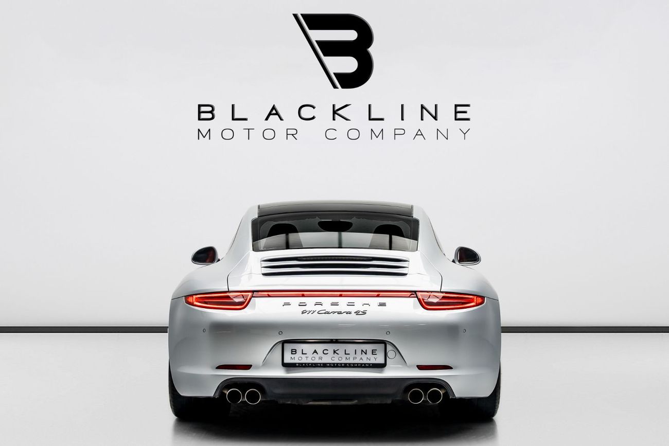 Porsche 911 Carrera 4S 3.8L Coupe 2015 Porsche 911 Carrera 4S, 1 Year Munich Motor Works Warranty, Low KMs, GCC