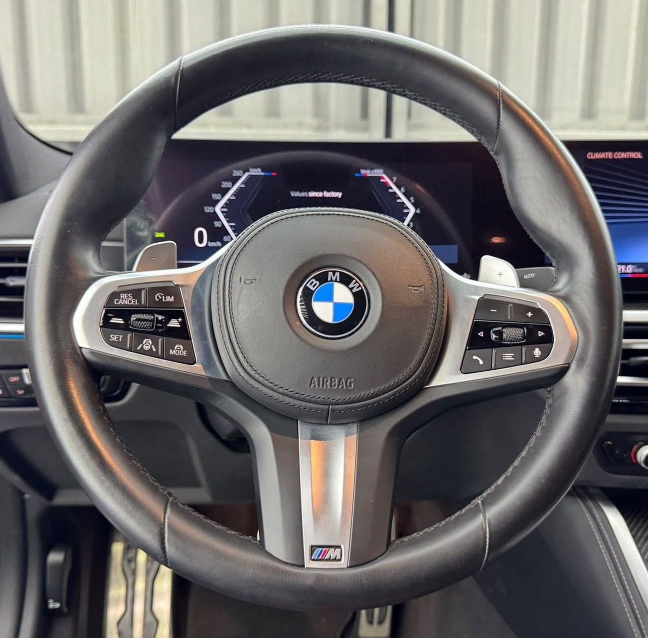 بي أم دبليو M440i BMW M440i xDrive | GCC | Low mileage | Original Paint | AGMC Warranty and Service 2029