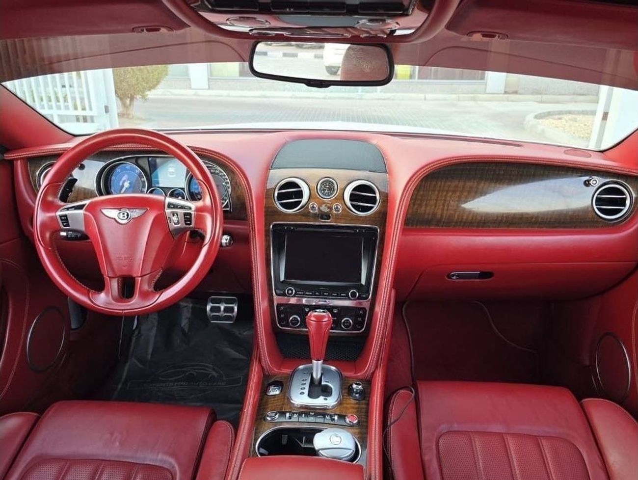 Bentley Continental GT GT 6.0L (552 HP)